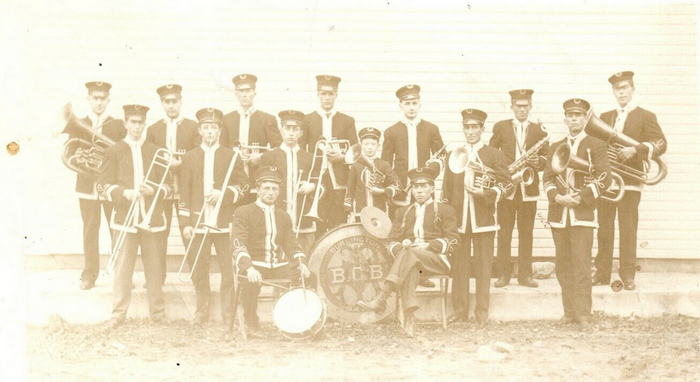 Burlington - Old Postcards And Photos (newer photo)